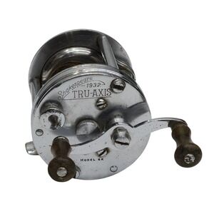 Shakespeare Tru-Axis 1932 Model GK Vintage Metal Casting Fishing Reel, U.S.A.